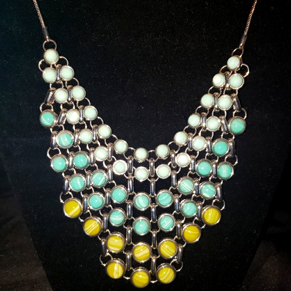Lia Sophia Statement Necklace - Picture 1 of 4